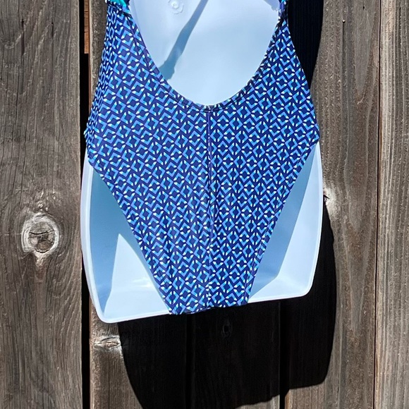 Joy lab one piece swimsuit size small - Picture 9 of 17